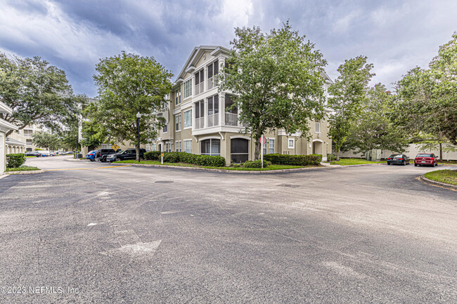 Building Photo - 8290 Gate Pkwy W