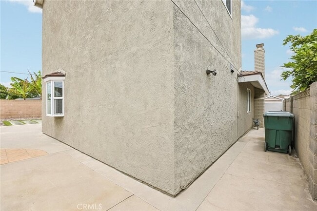 Building Photo - 17151 Hague Ln