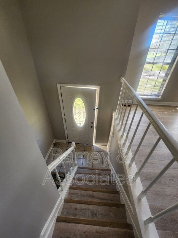 Building Photo - 1700 Cimmaron Trail