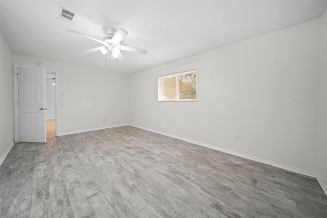 Building Photo - 23114 Earlmist Dr