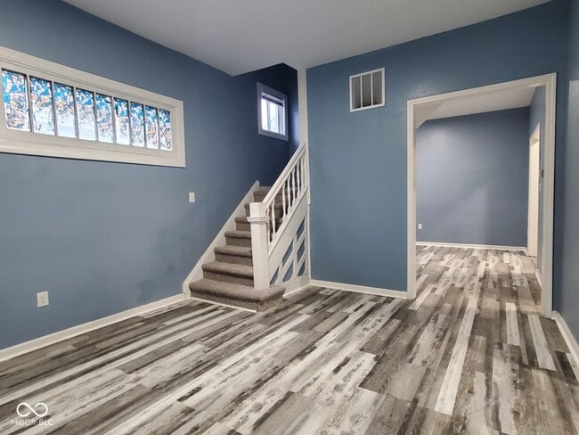 Building Photo - 3168 Graceland Ave