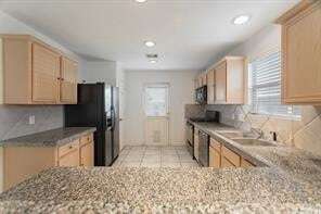 Building Photo - 8927 Windfern Trace Dr
