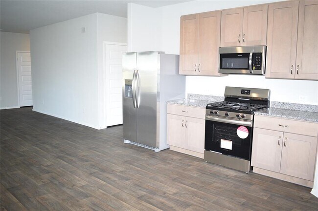Building Photo - 11705 Murano Dr