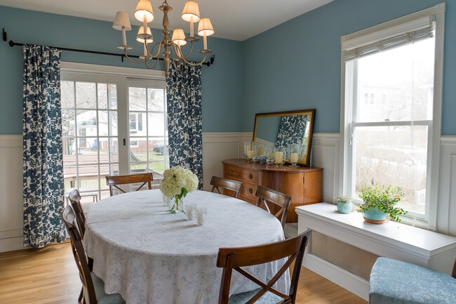 Building Photo - 36 Vernon Ave