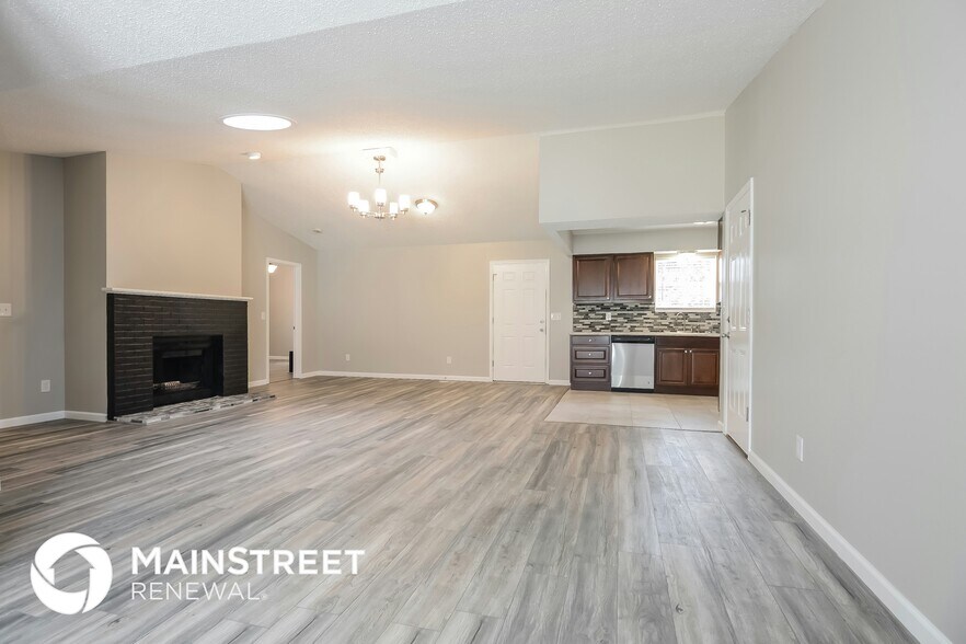 Building Photo - 17 Elwood Ct