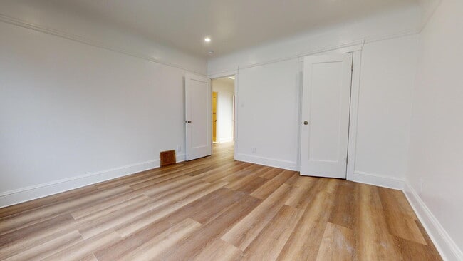 Building Photo - Spacious Single Family Home in Outer Missi...