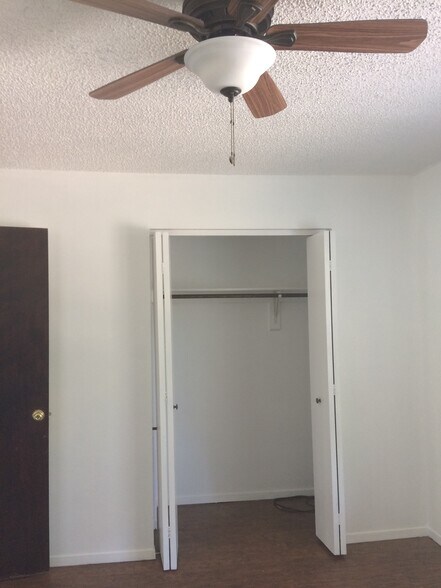 Building Photo - 27 S Murray Blvd