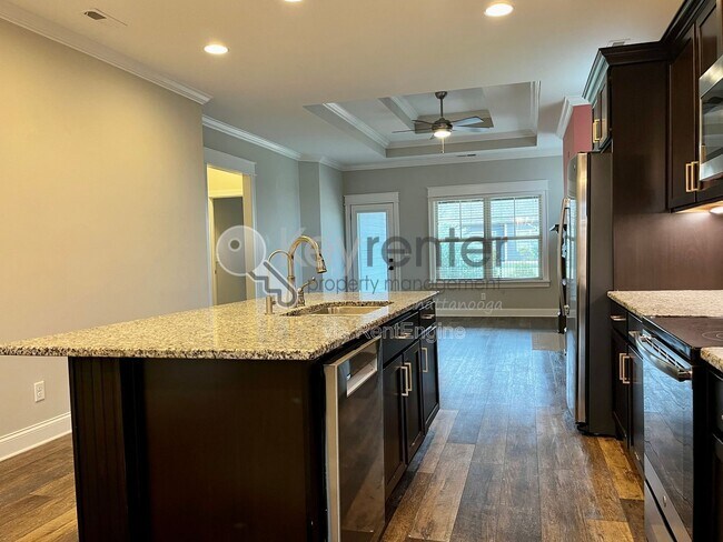 Building Photo - 8528 Amberwing Cir