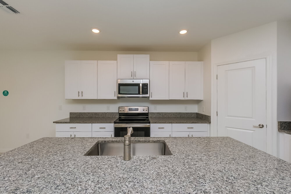 Building Photo - 7310 Spring Snowflake Ave