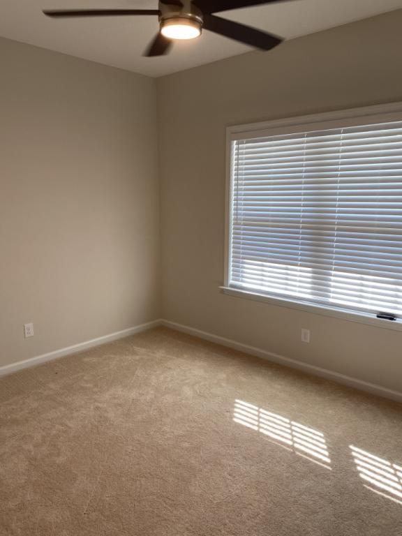 Building Photo - 208 Lakota Lp