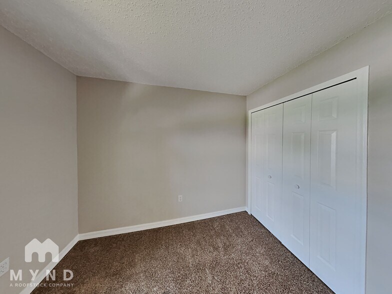 Building Photo - 1138 Kenworth Dr