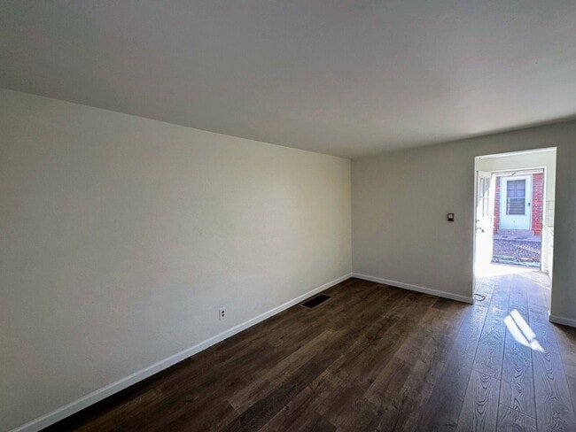 Building Photo - 1411 Boston St