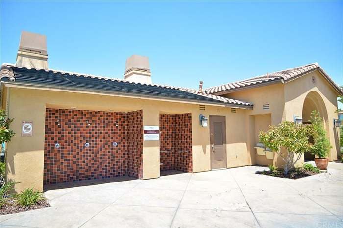 Building Photo - 5062 Decatur Dr