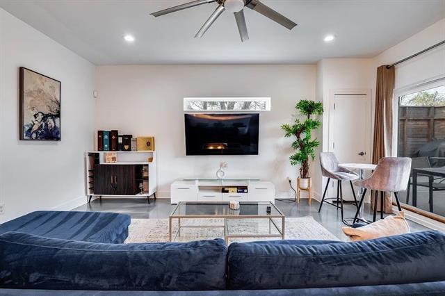 Building Photo - 130 Cisco