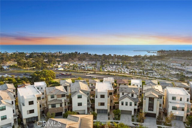 Building Photo - 26304 Paseo Horizonte