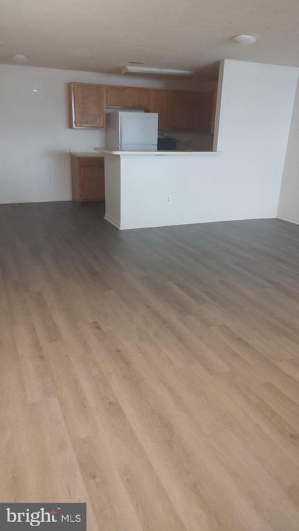 Building Photo - 4643 Deepwood Ct