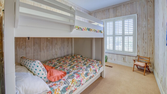 Building Photo - 1383 Debordieu Blvd