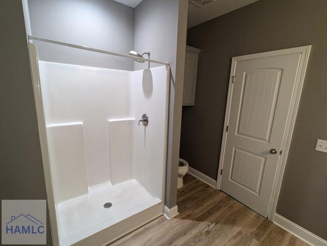 Building Photo - 172 Taylors Crk Dr