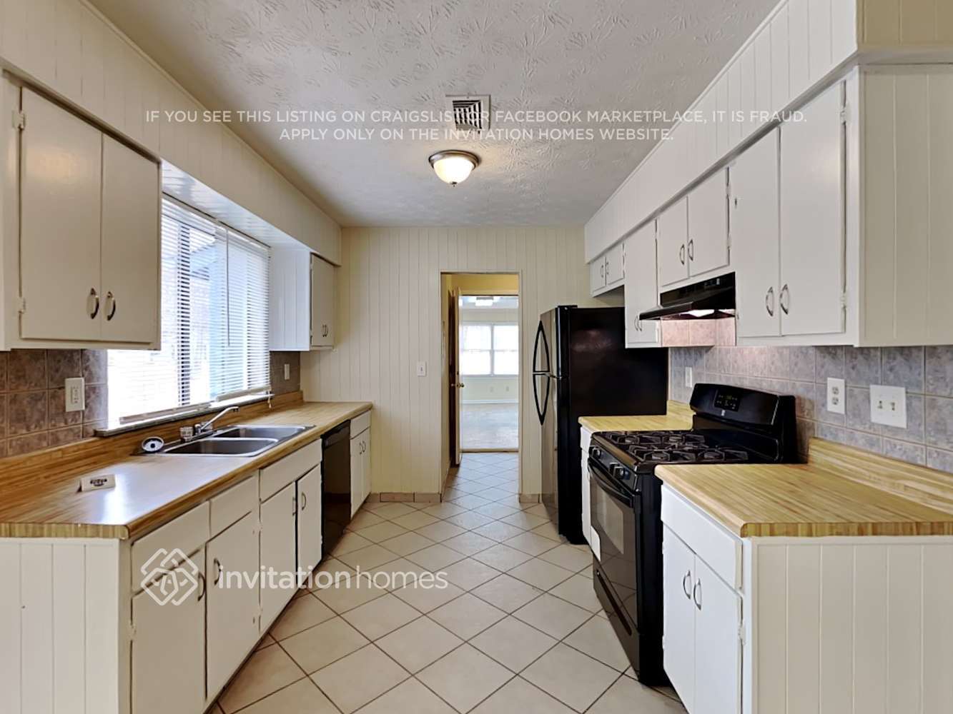 Building Photo - 1009 Monopoly Dr