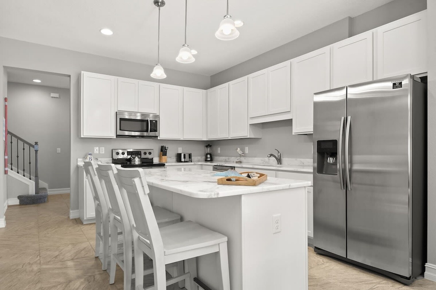 Building Photo - 132 Mediterranean Way