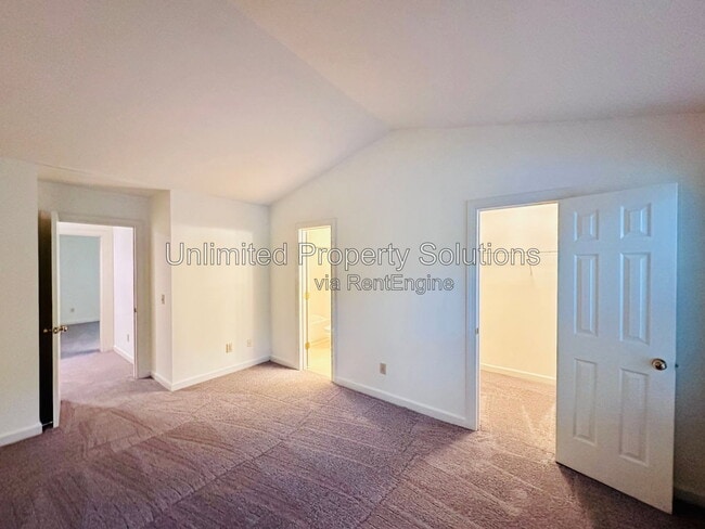 Building Photo - 5813 Wrightsville Ave