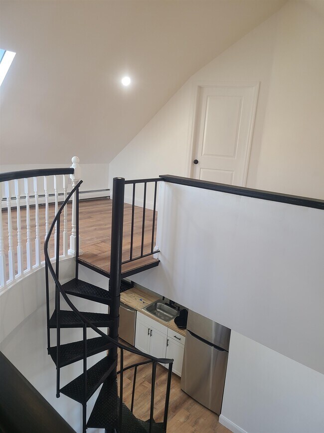 Building Photo - 201-203-203 N 2nd St