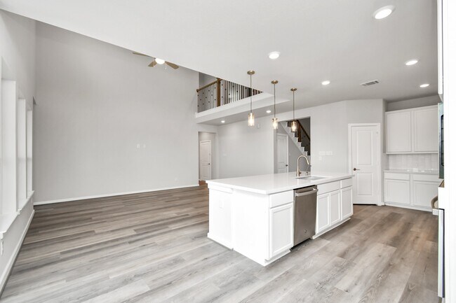 Building Photo - 1218 Raburn Run Ln