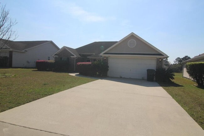 Building Photo - 16 Aquinnah Dr