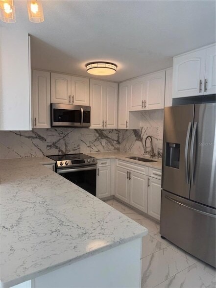 Building Photo - 5617 Gateway Dr