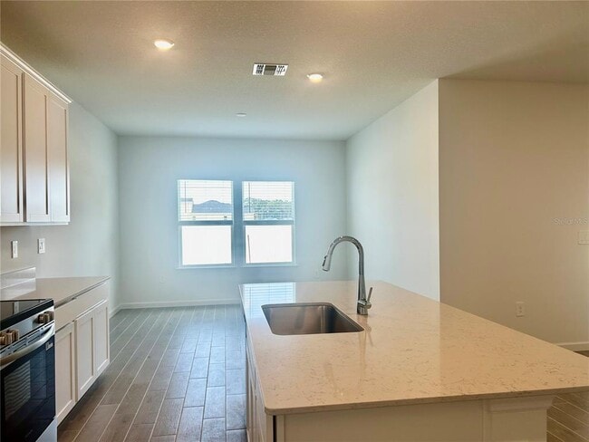 Building Photo - 6915 SW 89th Ln
