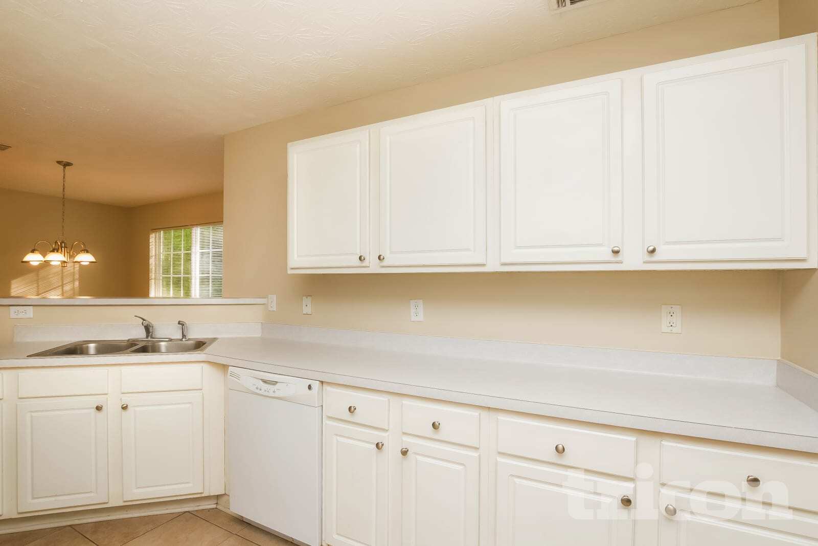 Building Photo - 2255 Hamilton Parc Ln