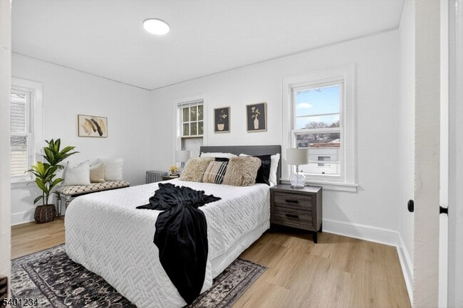 Building Photo - 1442 Highland Ave