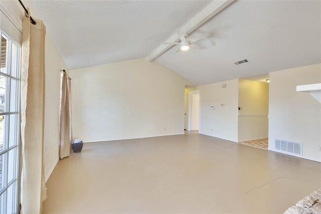 Building Photo - 1002 Bodark Ln