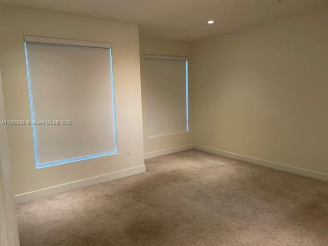 Building Photo - 6415 NW 102nd Path