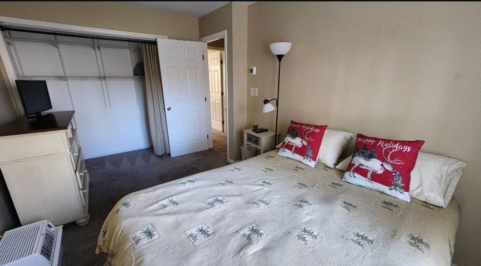 Furnished bedroom one - 8310 Park Vista Cir