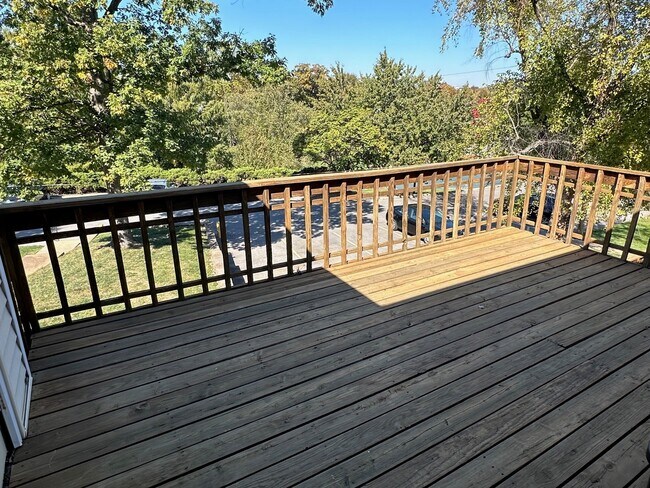 Building Photo - 1769 High School Dr