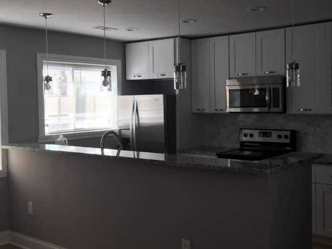 Primary Photo - 846 48th St NE