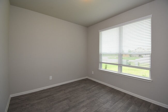 Building Photo - 2128 Port Jackson Dr