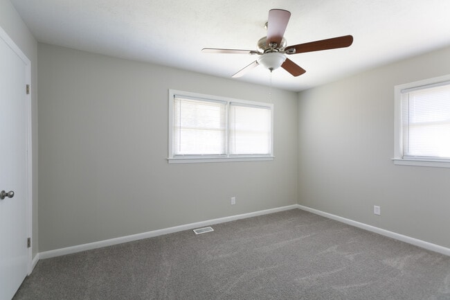 Building Photo - 1008 Kaywood Dr