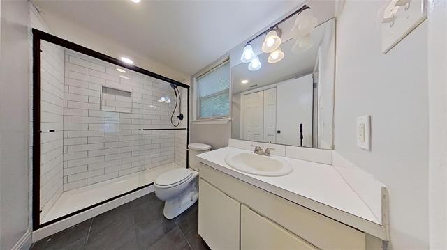 Building Photo - 6321 Walraven Cir