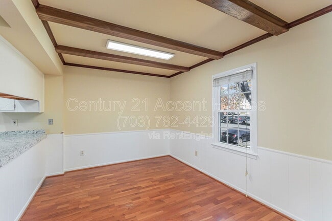 Building Photo - 14447 Cool Oak Ln