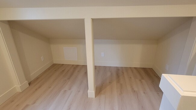 Building Photo - New Construction 1 bedroom + sleeping loft...