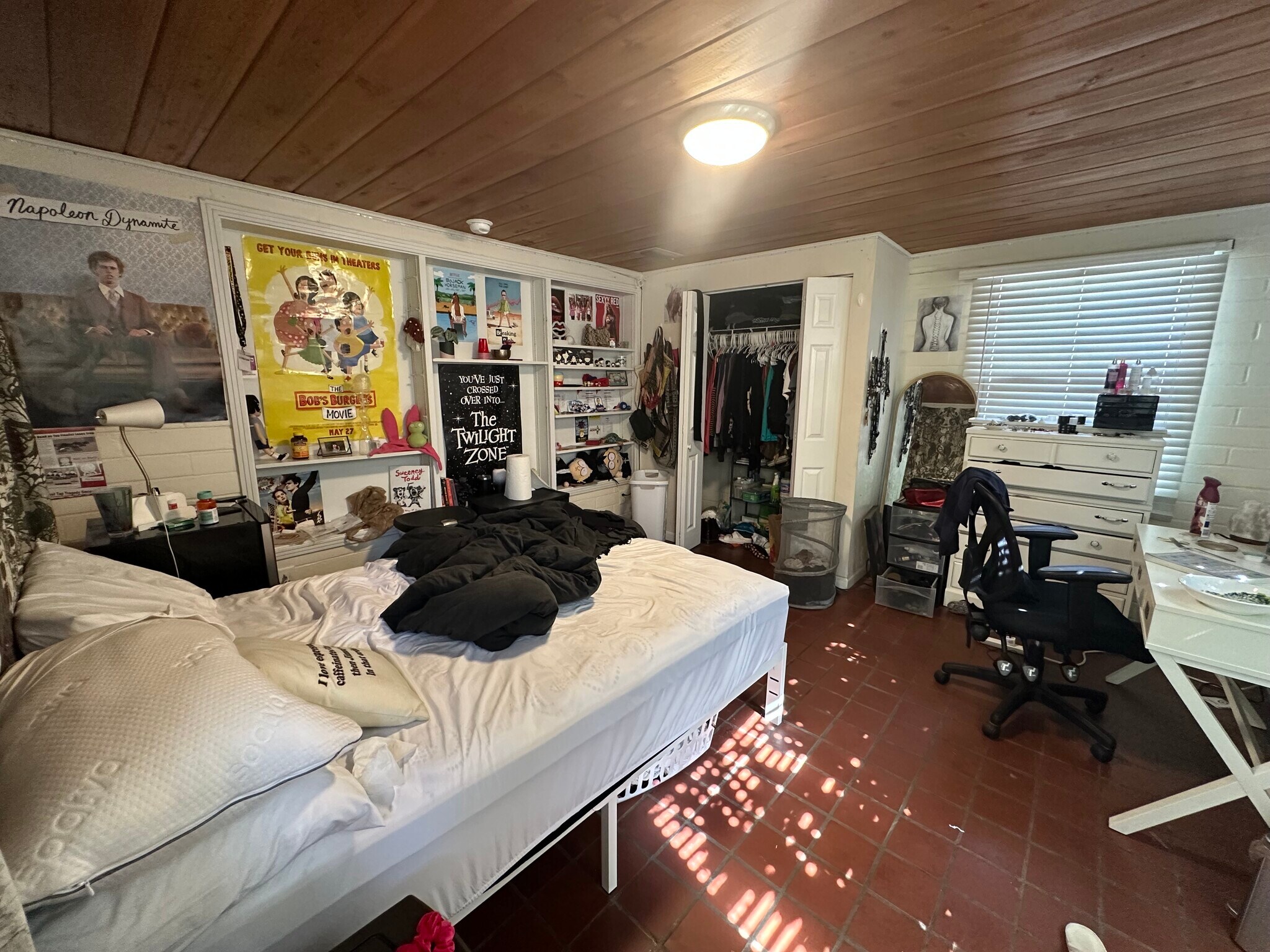 bedroom 5 - 1536 NW 7th Ave