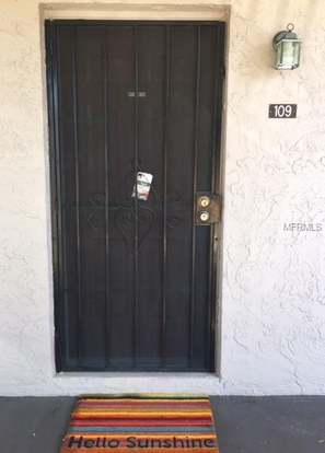 Building Photo - 9115 Tudor Dr