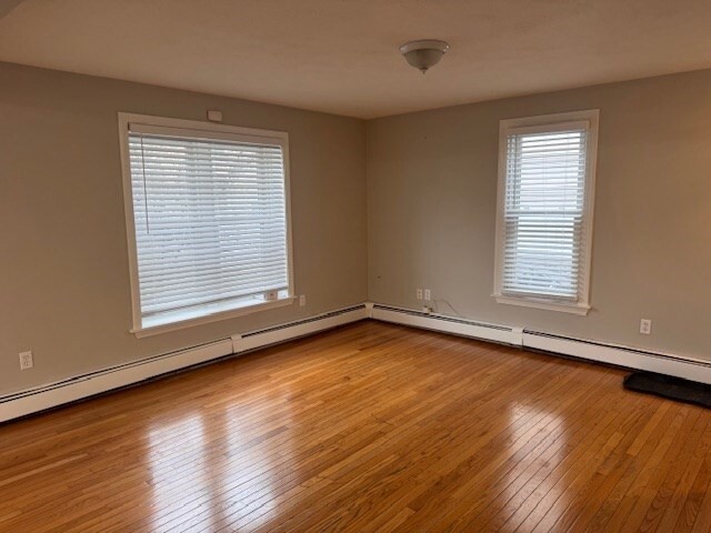 Building Photo - 281 Summer St