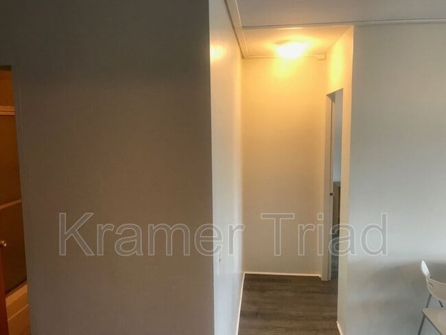 Building Photo - 555 E William St