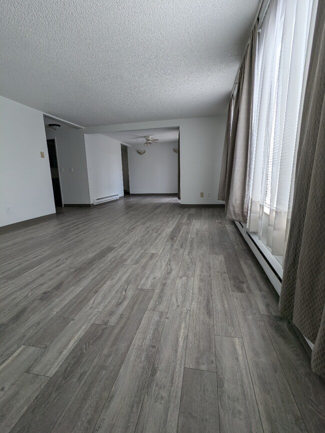 Living/Dining Room - 5814 6th Ave NW