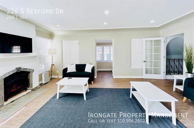 Building Photo - 226 Rexford Dr