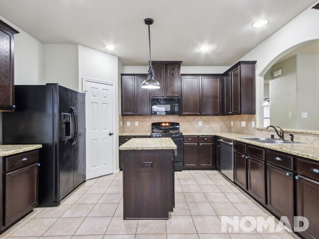 Building Photo - 2331 Grey Reef Dr