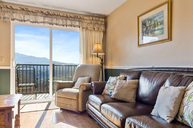 Building Photo - 3710 Weber Rd